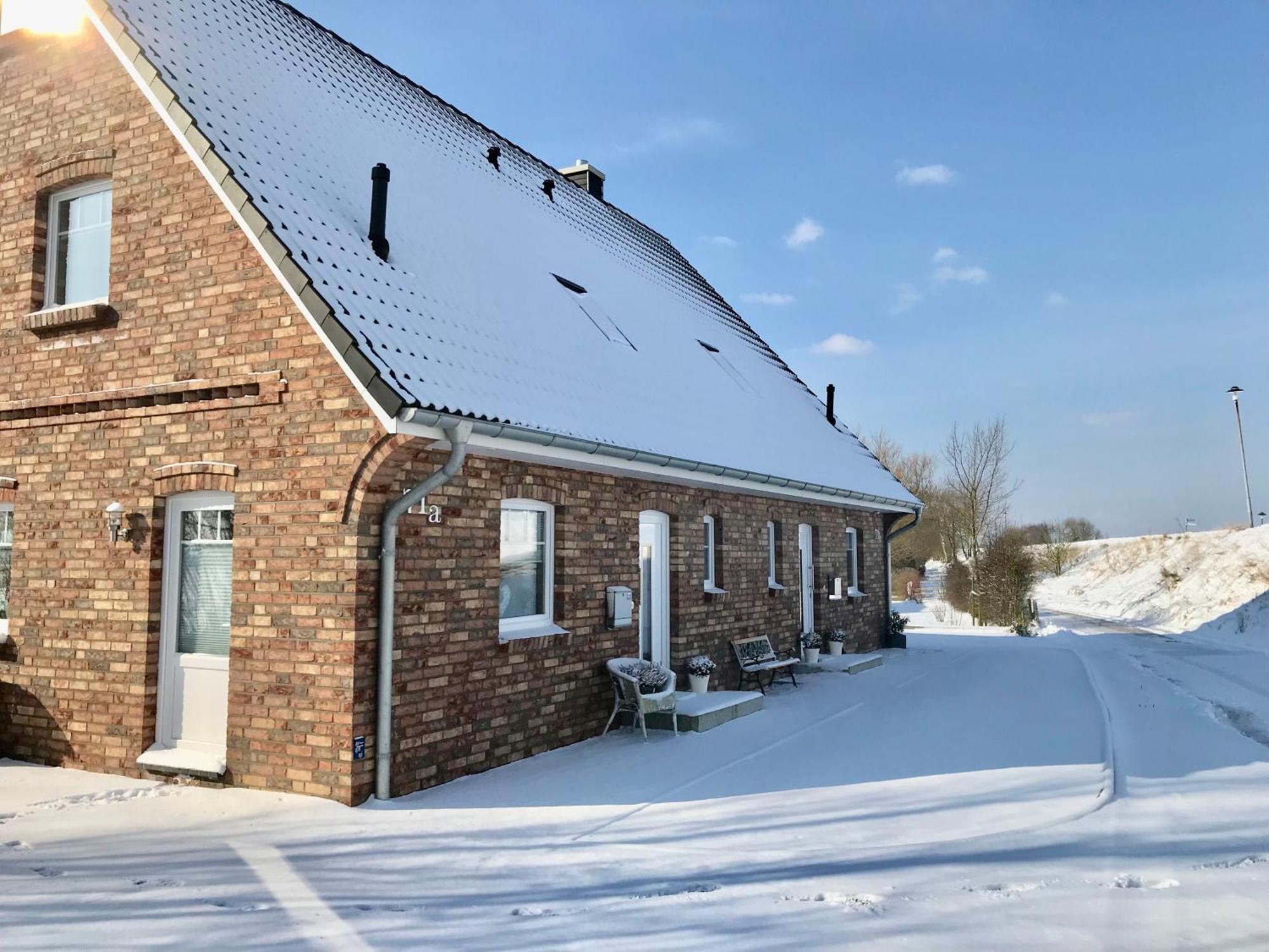 Momke Am Diek Haushaelfte B Ferienhaus